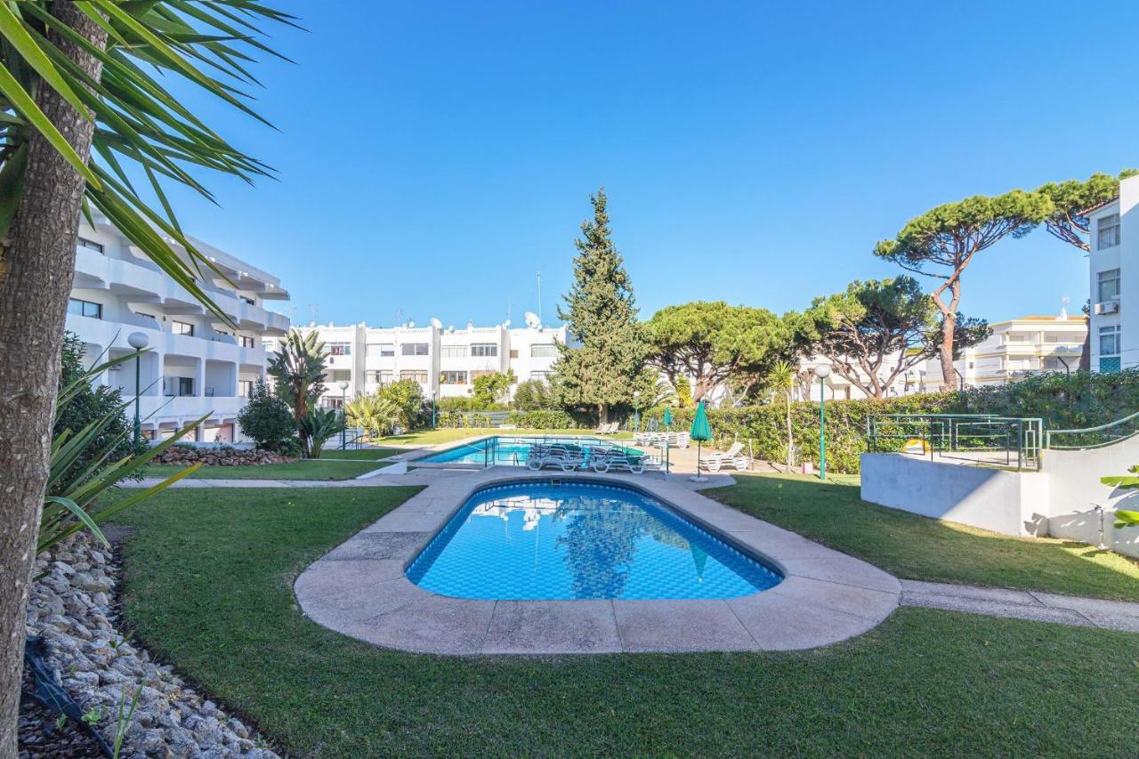 Vilamoura Cosy 2 With Pool By Homing Extérieur photo