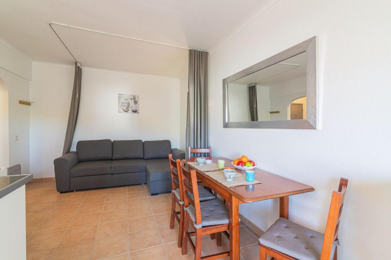 Vilamoura Cosy 2 With Pool By Homing Extérieur photo