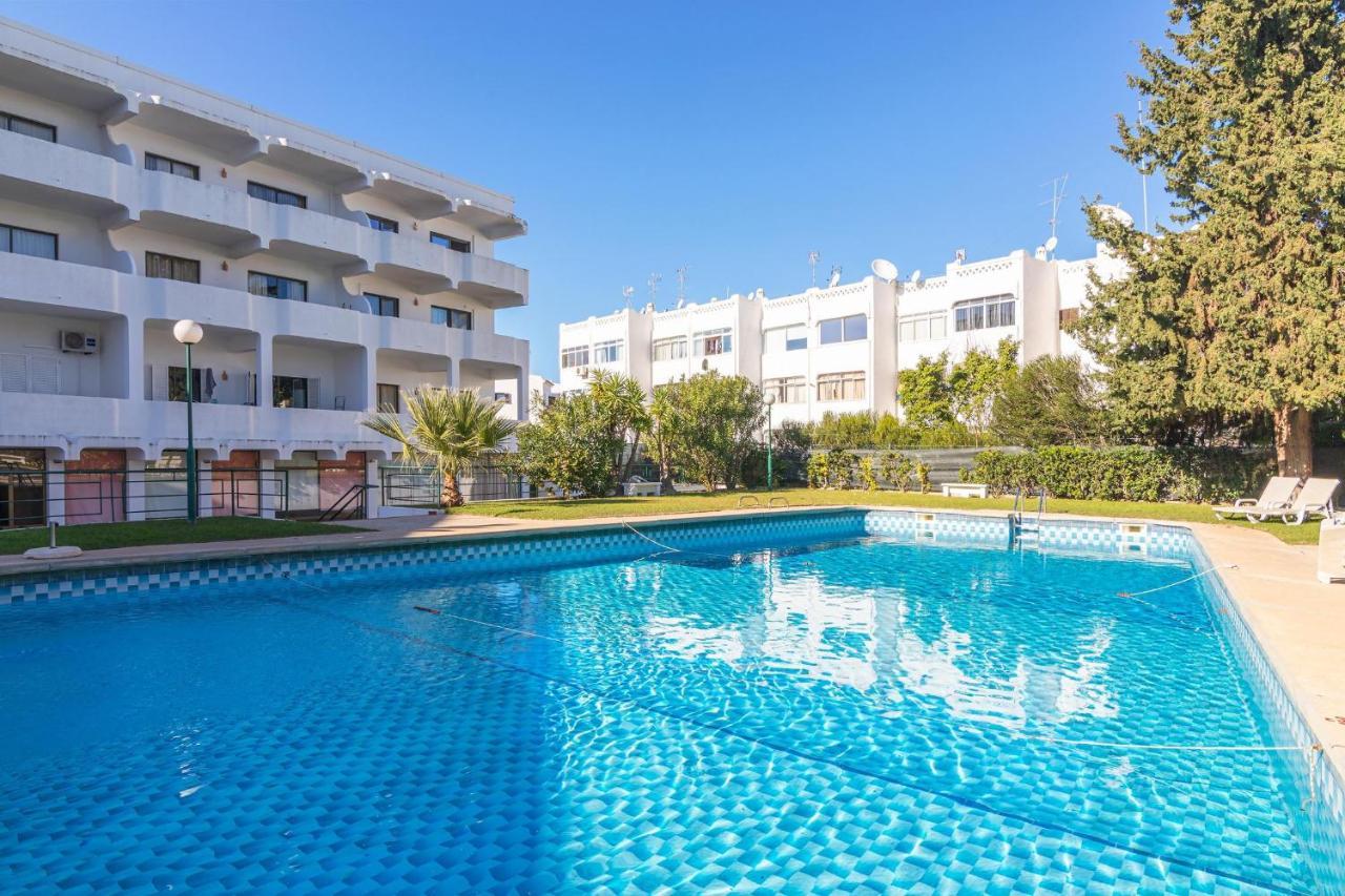 Vilamoura Cosy 2 With Pool By Homing Extérieur photo